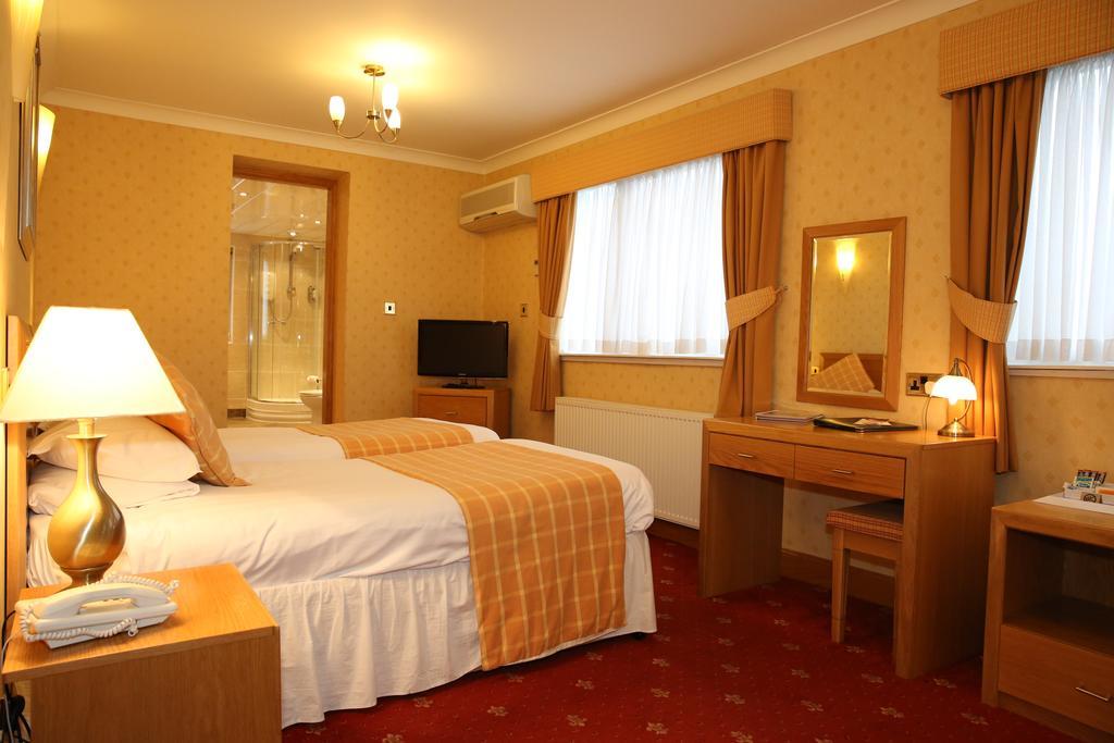 Leapark Hotel Грейнджмут Экстерьер фото
