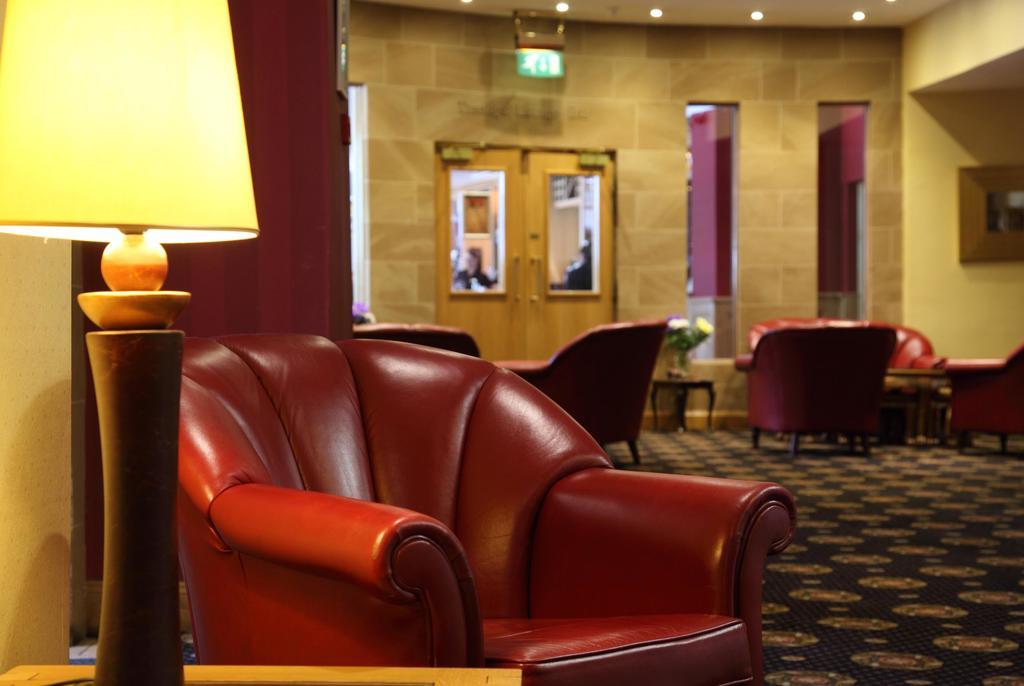 Leapark Hotel Грейнджмут Экстерьер фото